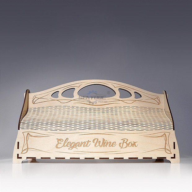 Elegant wine box horizontal