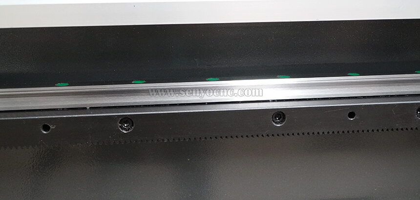 cnc router machine 1325 3axis (19).jpg